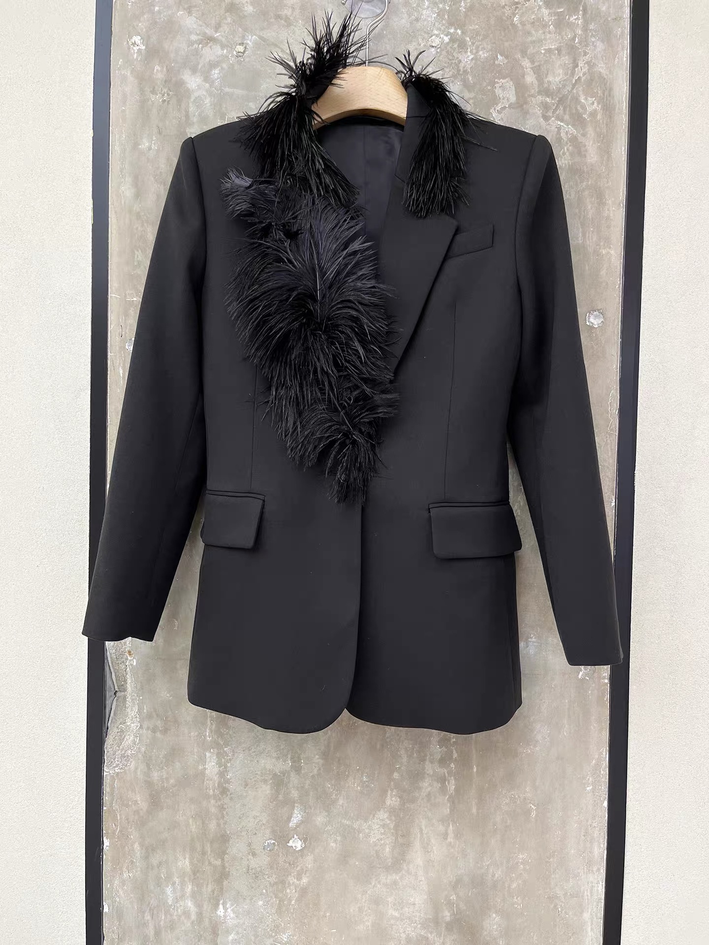 Ostrich fur collar suit jacket - Wool Suit Jacket 리뷰 및 가격